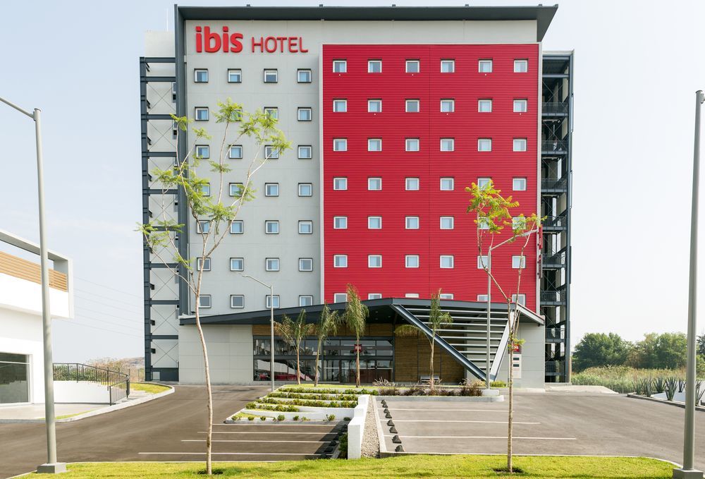 Hotel Ibis Irapuato Extérieur photo